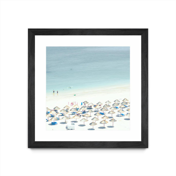 Œuvre d’art murale encadrée noire et mate « Sesimbra I » 30 x 30