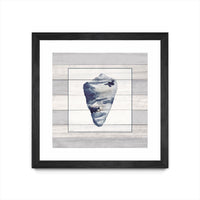 Œuvre d’art murale encadrée noire et mate « Muted Blue Shell On Wood » 36 x 36