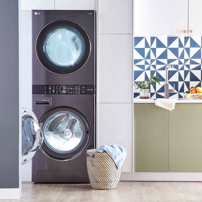 Tour de lavage WashTowerMC à la vapeur haute efficacité LG à chargement frontal avec laveuse de 5,2 pi³ et sécheuse de 7,4 pi³ - acier noir - WKEX200HBA