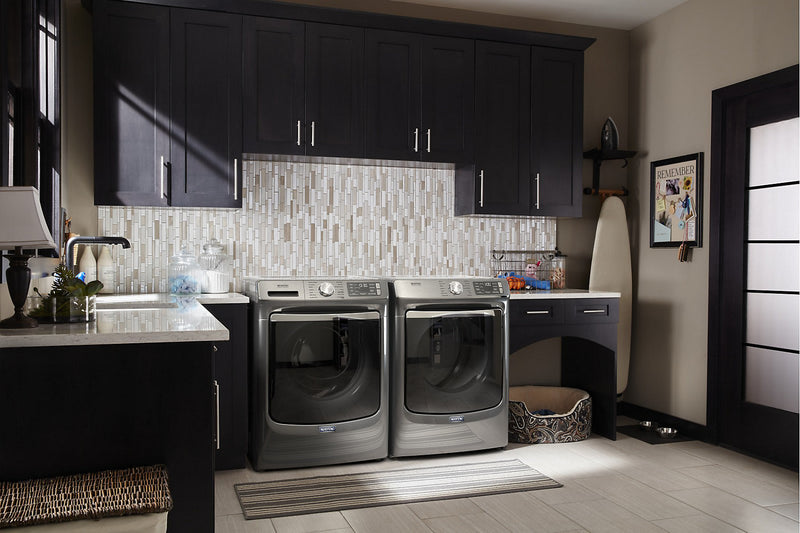 Sécheuse électrique intelligente Maytag de 7,3 pi³ avec vapeur - ardoise métallique - superposable - YMED8630HC