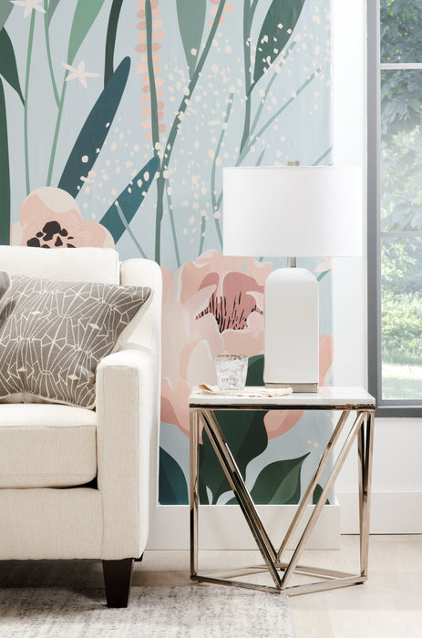 Table de bout carrée moderne Amanda de 21,5 po - dessus en marbre blanc avec base en métal chromé