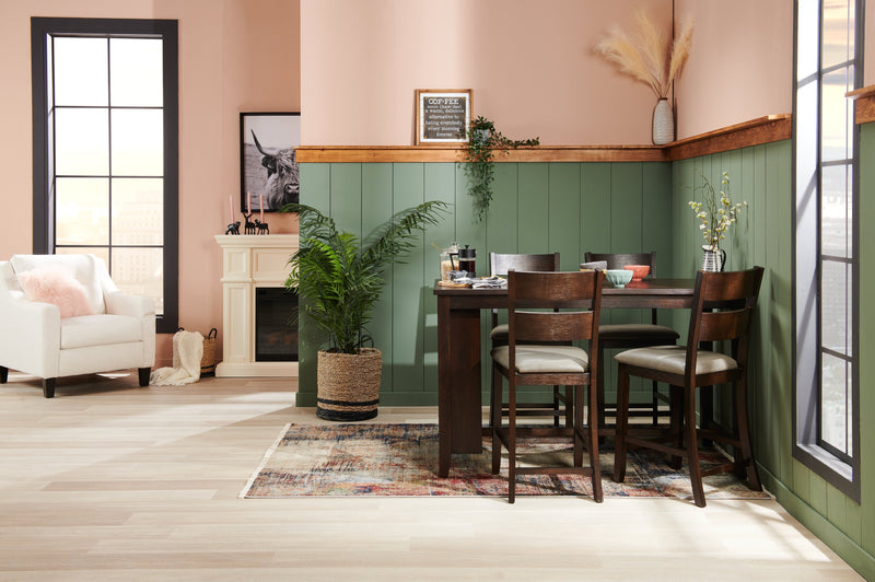 Ensemble de salle à manger Astoria 5 pièces de hauteur comptoir avec table de 60 po (L), tablettes intégrées et 4 chaises - brun