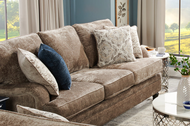 Sofa Bellmont de 89 po fabriqué au Canada en tissu de chenille avec coussins réversibles et pattes en bois - brun caramel