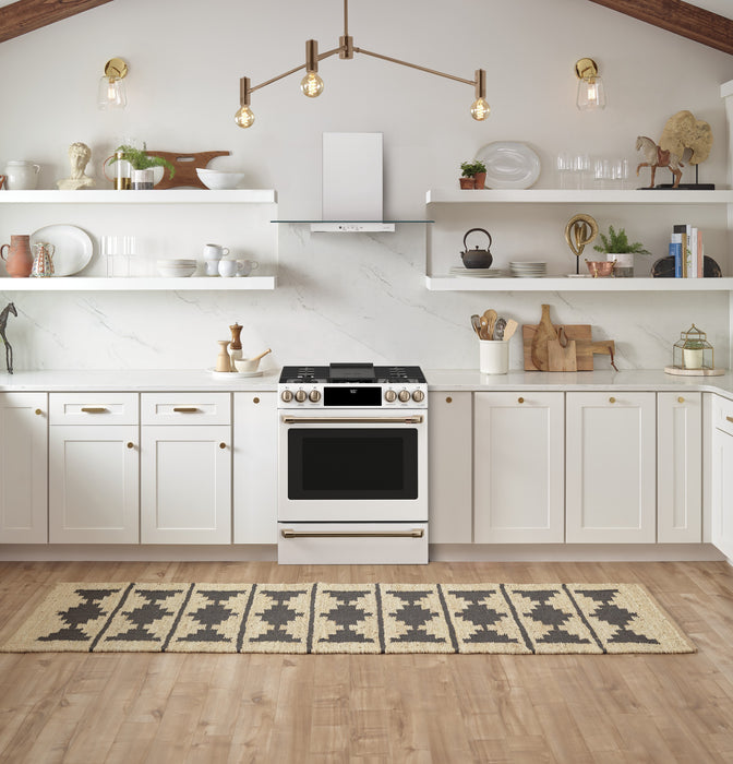 Cuisinière intelligente hybride Café de 5,7 pi³ avec convection européenne véritable et grilles autonettoyantes - blanc mat - CC2S900P4MW2