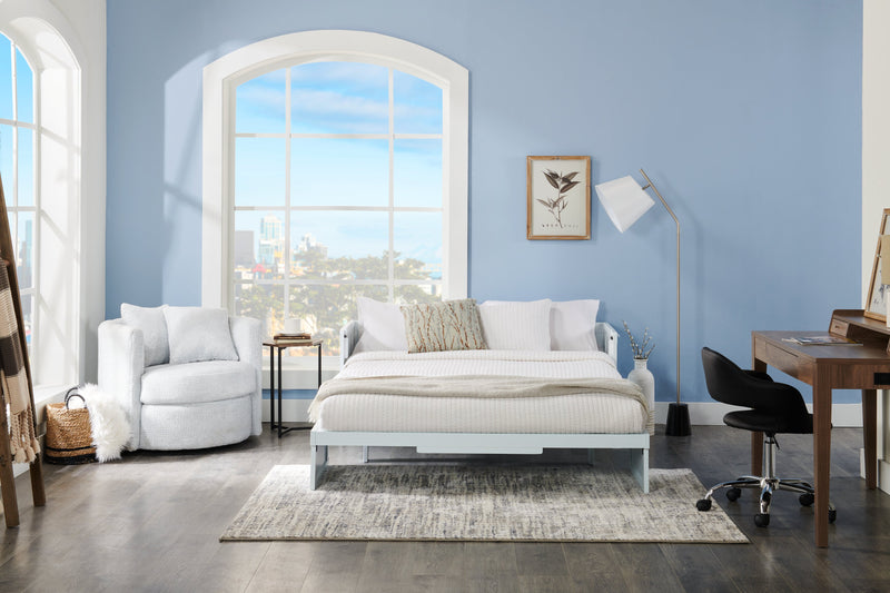 Table de fauteuil Cleo de 15,7 po - brune avec pattes en métal noir