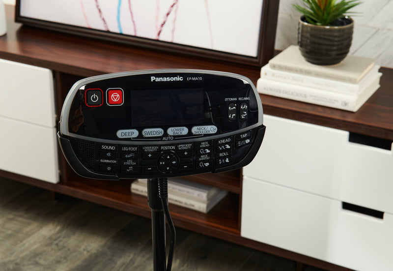 Fauteuil de massage à inclinaison électrique de la collection Urban de Panasonic de 48,1 po en cuir synthétique de qualité supérieure - noir