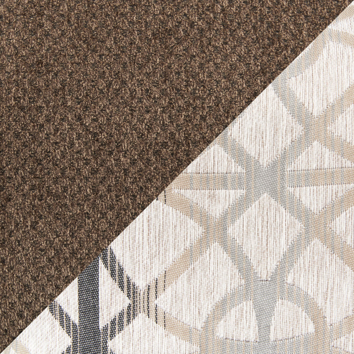 Causeuse Febe de 75 po fabriquée au Canada en tissu de chenille avec accoudoirs évasés et coussins décoratifs - brune