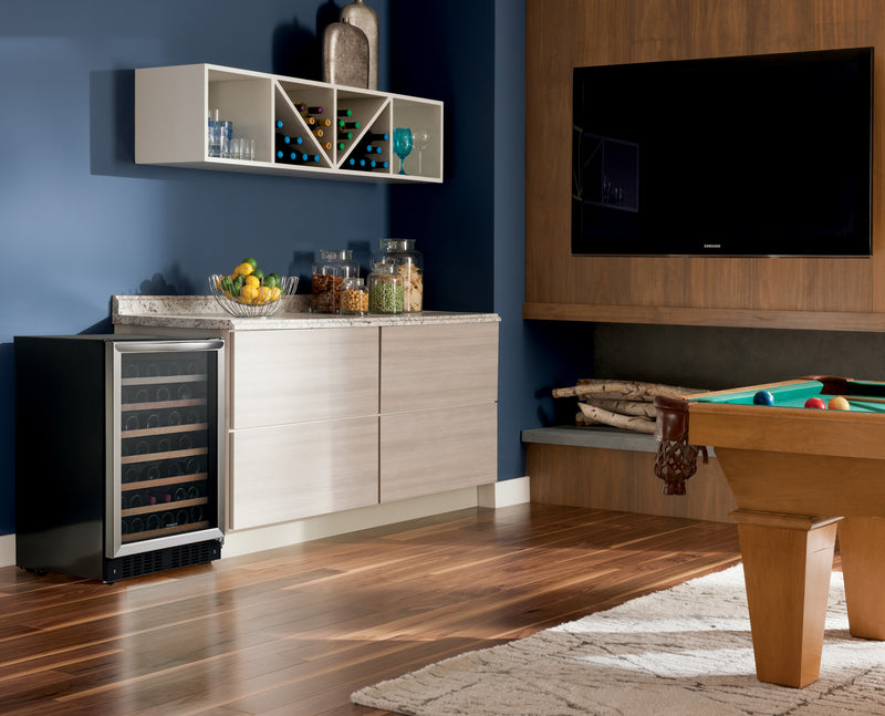 Réfrigérateur Frigidaire Gallery de 5,3 pi³ et de 23,4 po avec refroidisseur à vin à 52 bouteilles - acier inoxydable - FGWC5233TS