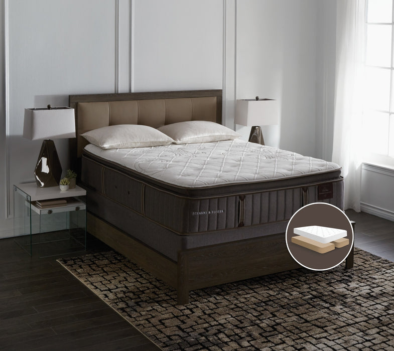 Ensemble matelas semi-ferme plateau-coussin divisé Princedale de Stearns & Foster pour grand lit