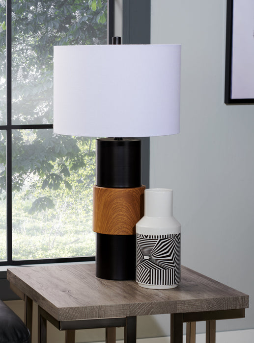 Table de bout moderne Jesse de 22 po - grise et étain avec base en métal