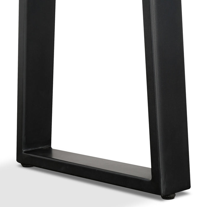 Table de bout rustique Agra de 24 po - brune et noire avec pattes en fer