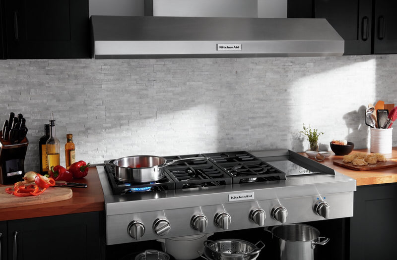 Surface de cuisson à gaz KitchenAid de 48 po à 6 éléments - acier inoxydable - KCGC558JSS