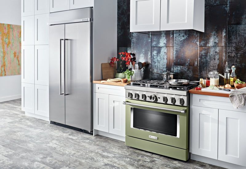 Cuisinière intelligente hybride KitchenAid de 5,1 pi³ avec autonettoyage - crème d’avocat - KFDC506JAV