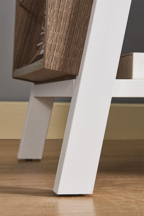 Table de bout moderne Malik de 22 po avec rangement et tablette - blanche et brun clair 