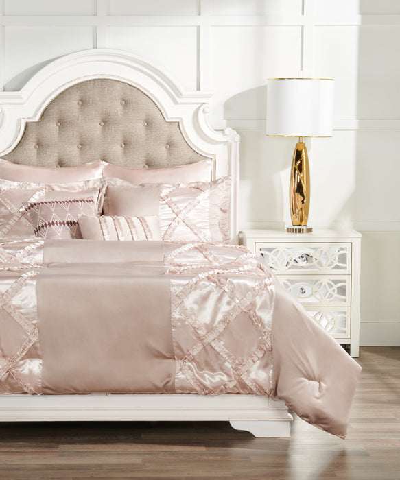 Ensemble d'édredon Margot 7 pièces pour grand lit - moka