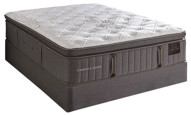Ensemble matelas à Euro-plateau Eastminster de Stearns & Foster pour lit double