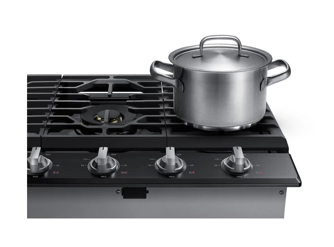 Surface de cuisson à gaz intelligente Samsung de 36 po à 5 brûleurs avec brûleur double puissant de 22 000 BTU, plaque chauffante et grille pour wok - acier inoxydable noir - NA36N7755TG/AA
