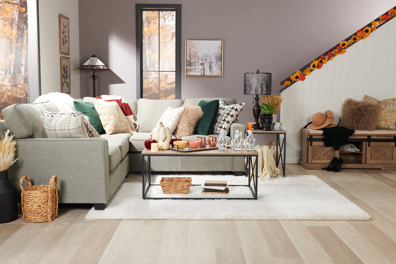 Sofa sectionnel Sawyer 2 pièces fabriqué au Canada en tissu d’apparence lin avec coussins réversibles - gris clair