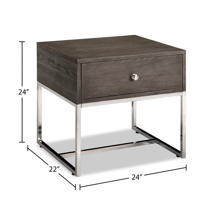 Table de bout moderne Echo de 24 po avec rangement - brune avec pattes en métal argenté