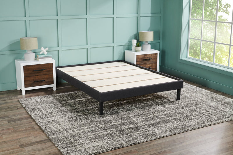 Base plateforme Breeze pour très grand lit - noir