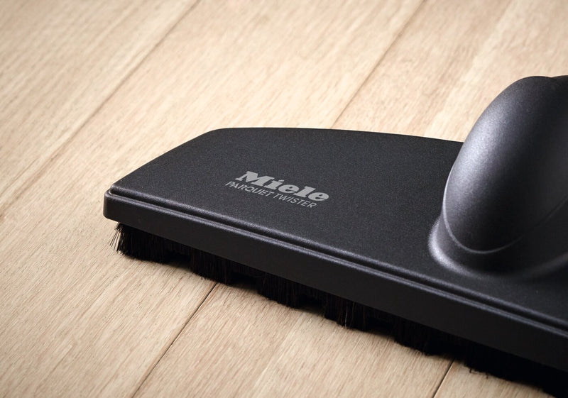 Aspirateur-traîneau Miele Complete C3 - 41GDE040CDN