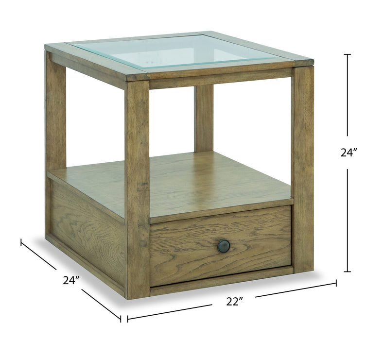 Table de bout traditionnelle Esme de 22 po avec dessus en verre, rangement et tablette - bois brun clair
