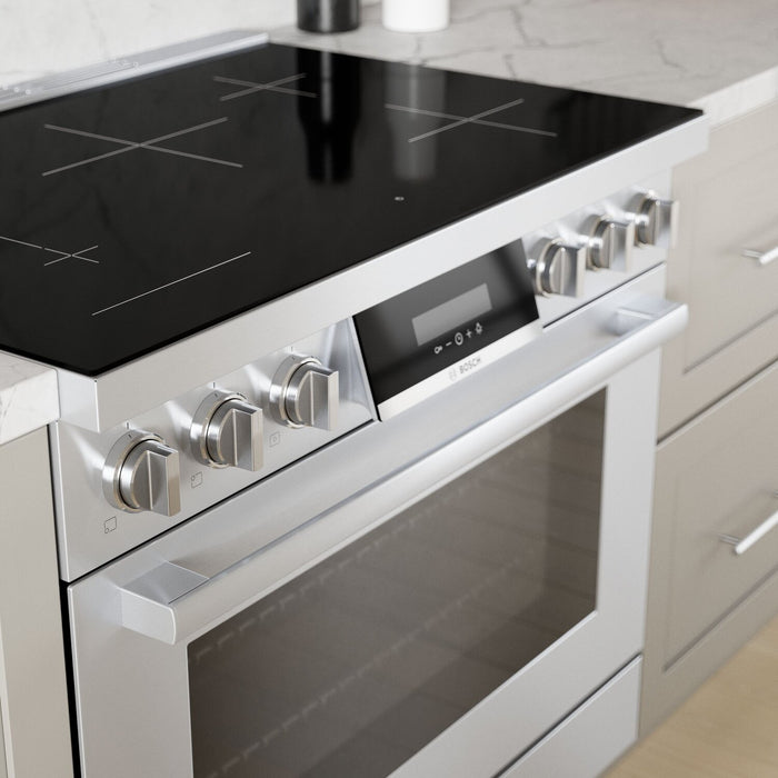 Cuisinière électrique à induction Bosch de série 800 de 3,7 pi3 - HIS8655C 