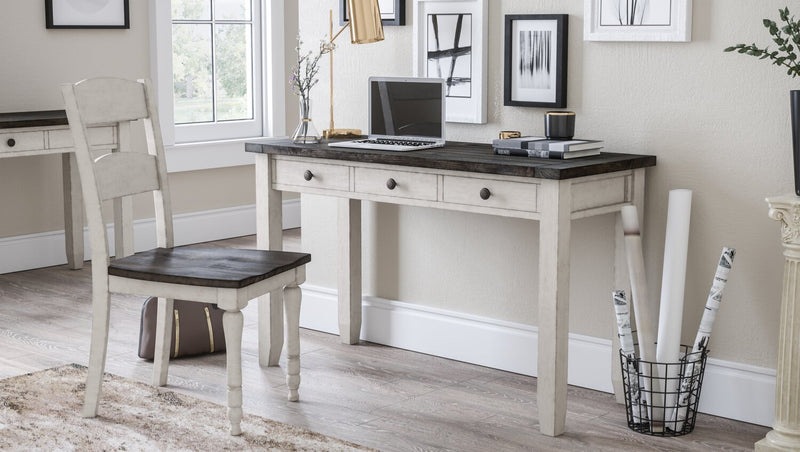 Bureau Madison County de 50 po à 3 tiroirs - blanc rétro avec brun de style bois de grange 