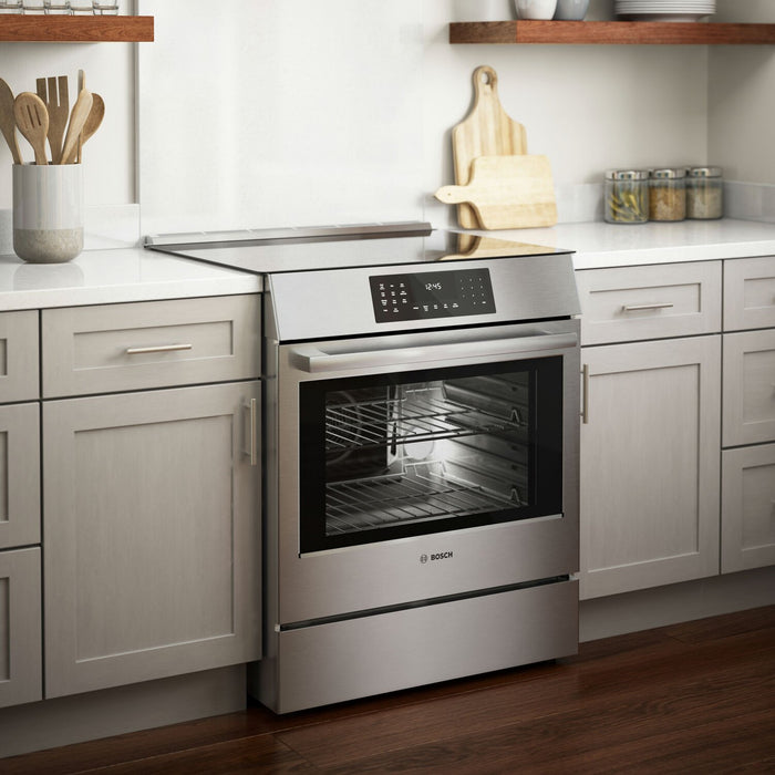 Cuisinière électrique Bosch de série 800 de 4,6 pi3 avec surface de cuisson à induction - HII8057C