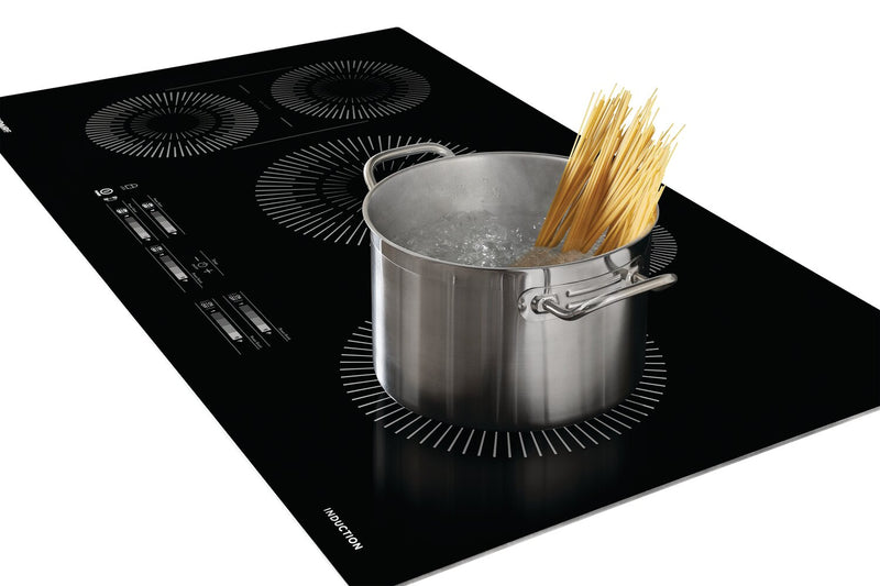 Surface de cuisson à induction Frigidaire de 36 po à 5 éléments - noire - FCCI3627AB