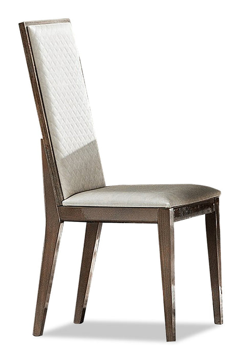 Chaise de salle à manger Gino en tissu de cuir végétalien - fabriquée en Italie, moderne - taupe