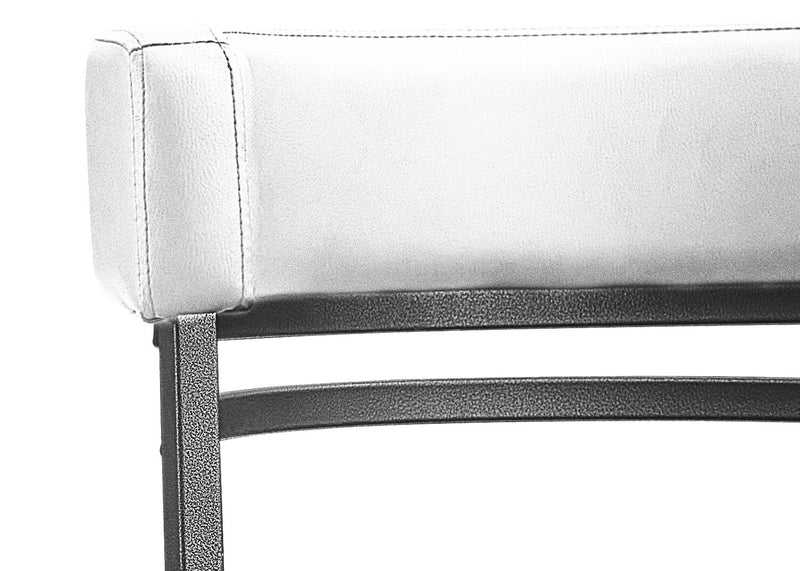 Tabouret bar Mila en tissu de cuir végétalien et en métal avec siège pivotant - blanc