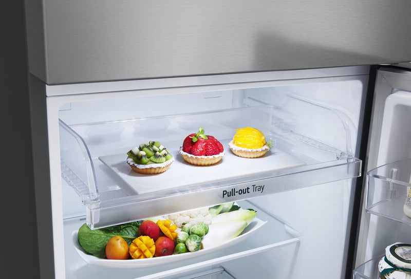 Réfrigérateur LG de 11 pi³ et de 24 po à congélateur supérieur - argenté platine- LT11C2000V