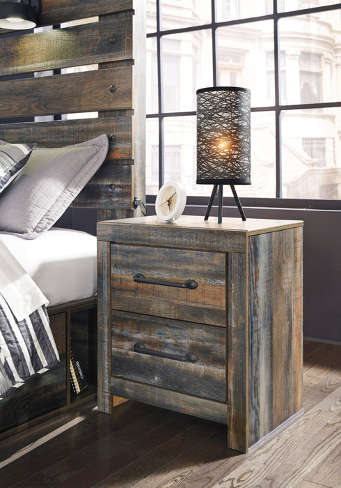 Ensemble de chambre à coucher Abby 6 pièces avec lit à panneau, commode, miroir, table de nuit, lumière DEL et port USB, brun - format grand lit