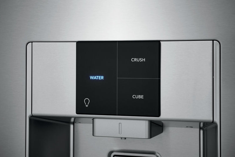 Réfrigérateur Frigidaire Professional de 21,4 pi³ et de 36 po de profondeur comptoir à 4 portes françaises - acier inoxydable Smudge-ProofMD - PRMC2285AF