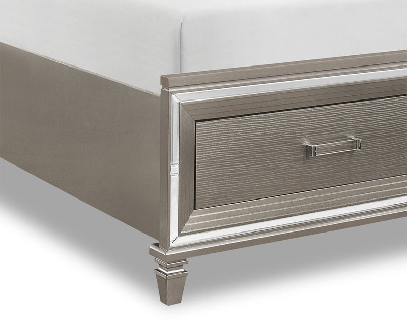 Lit plateforme de rangement Max somptueux en cuir végétalien avec tête de lit, cadre de lit et éclairage à DEL, argenté - format très grand lit