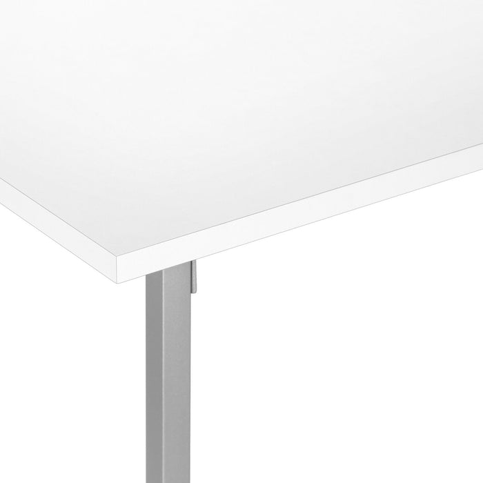 Table à café moderne Atlas de 40 po - dessus blanc avec pattes en métal gris