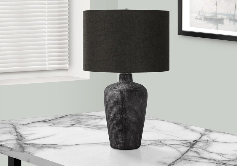 Lampe de table de 24 po en céramique texturée noire