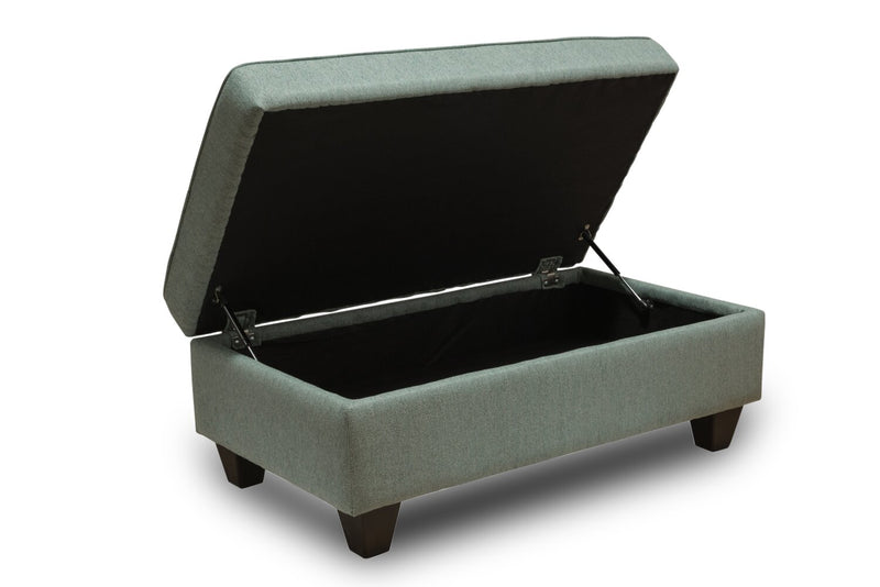 Pouf Scarlett de 26 po fabriqué au Canada en tissu de chenille - bleu marine