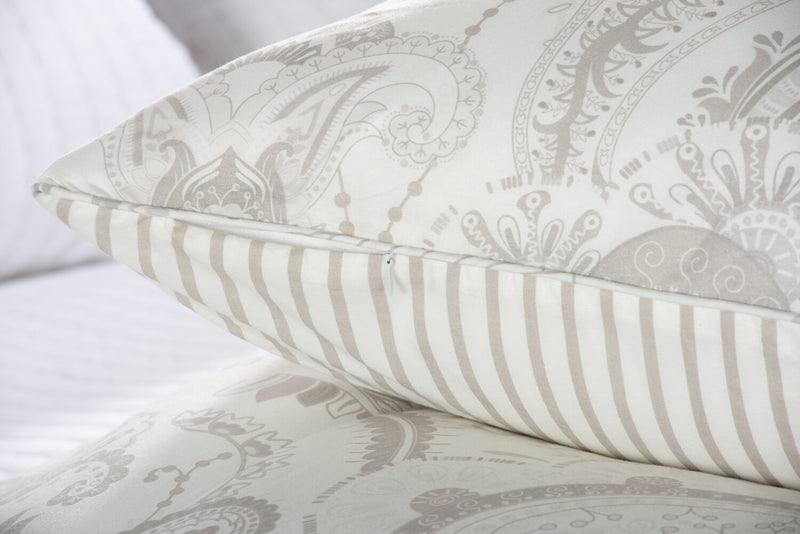 Ensemble d'édredon Indie Paisley 3 pièces pour lit double ou grand lit - blanc