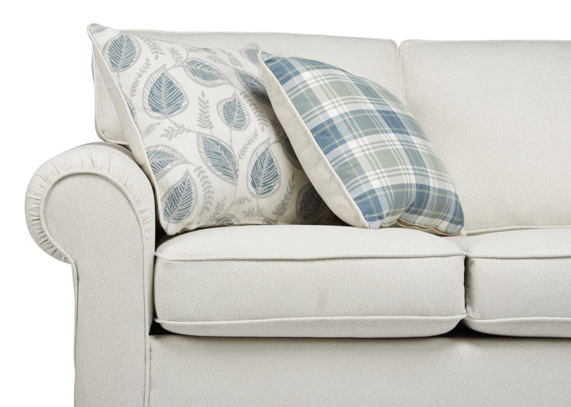 Sofa Scarlett de 87 po fabriqué au Canada en tissu de chenille avec accoudoirs enroulés et coussins décoratifs - beige écru