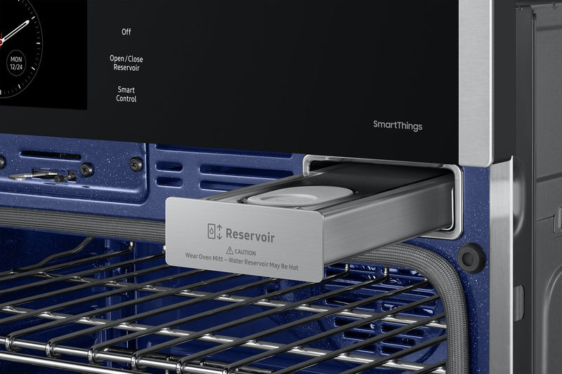 Four mural simple électrique Samsung de 5,1 pi³ et de 30 po avec cuisson à la vapeur et Air Sous Vide - acier inoxydable - NV51CG600SSRAA