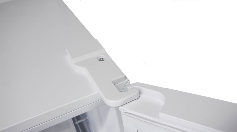 Réfrigérateur Danby de 11 pi³ et de 23,4 po à congélateur supérieur - blanc - DFF116B2WDBL