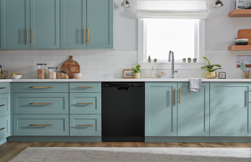 Lave-vaisselle encastré Whirlpool de 24 po et de 57 dBA avec commandes à l’avant - noir - WDF341PAPB