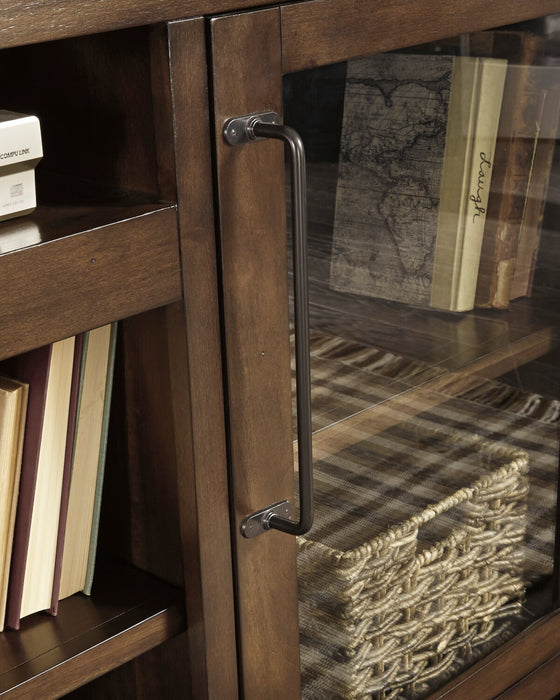 Meuble pour téléviseur traditionnel Starmore de 70 po avec rangement et système de gestion des câbles pour téléviseurs jusqu’à 80 po - brun