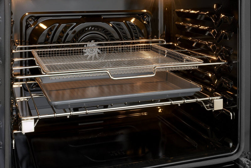 Cuisinière à induction Frigidaire Professional de 6,2 pi³ avec convection totale et surface de cuisson facile à nettoyer - acier inoxydable Smudge-ProofMD - PCFI308CAF