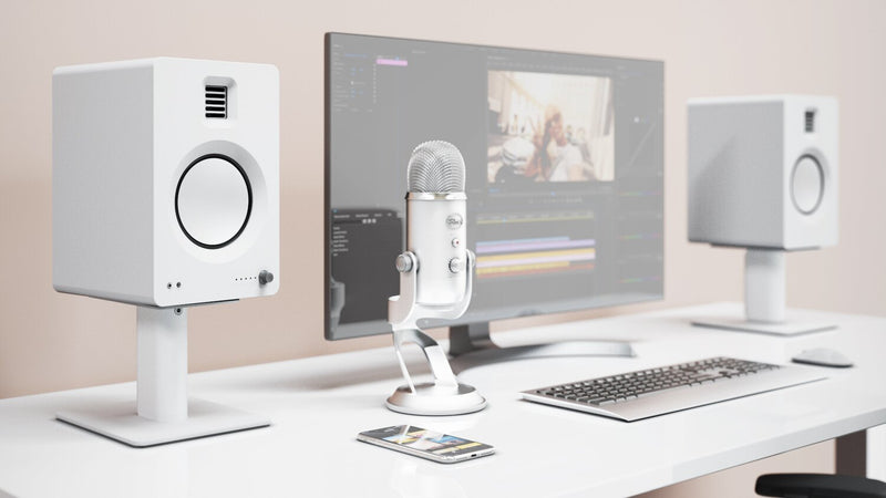 Ensemble de support SP6HD de Kanto pour haut-parleurs de 6 po avec système de gestion des câbles intégré - blanc