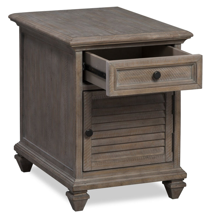 Table de bout traditionnelle Lancaster de 18 po avec rangement - grise et pin bronze
