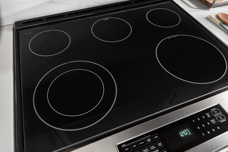Cuisinière électrique Maytag de 6,4 pi³ avec friture à air et technologie AquaLiftMD - acier inoxydable résistant aux traces de doigts - YMES8800PZ