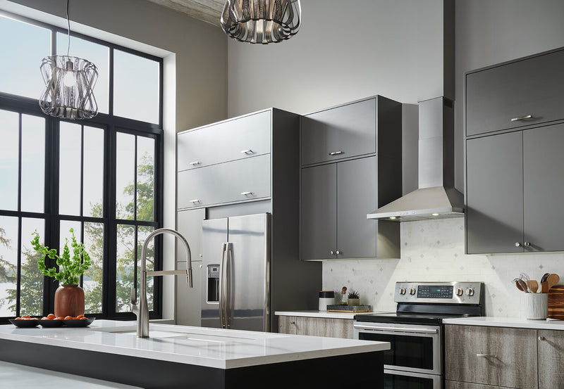 Hotte cheminée pyramidale Broan de 30 po – BWP1304SS